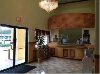 Woodland Inn and Suites Main image