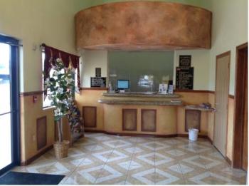 Woodland Inn and Suites